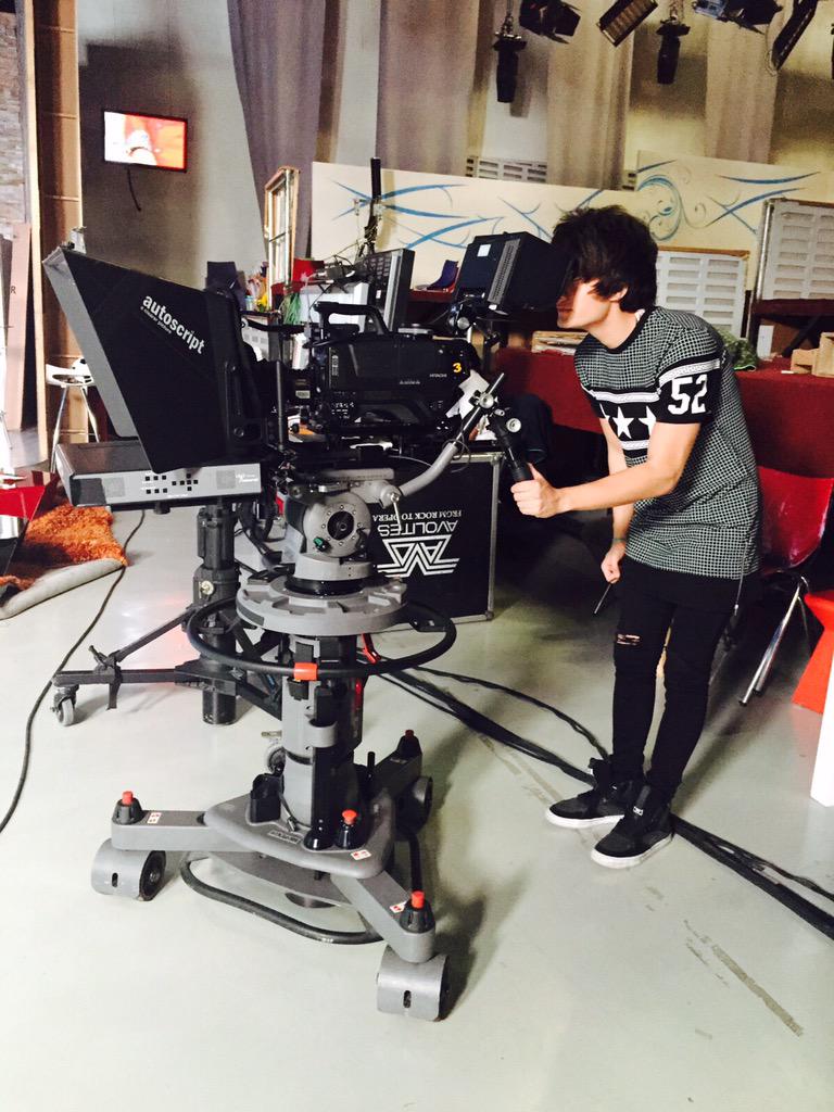 Últimos detalles. #CD9TAKEOVER #CD9InvadeVengaElDomingo 🎥