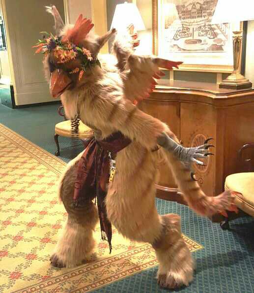 Spottacus's tweet image. Another gorgeous #clockworkCreature suit
RT @Chiinacatt: &quot;Meeoww&quot; #ac2015