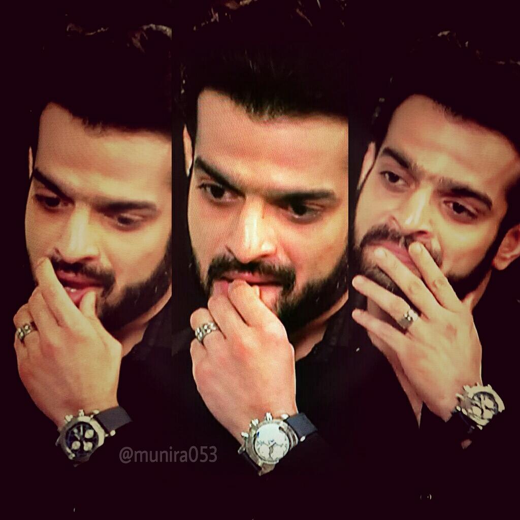 Munira053's tweet photo. Karan + Beard + Black = Hotness 🔥
And these #expressions are Our Bonus 😻

@TheKaranPatel http://t.co/fZL3IOlY1j