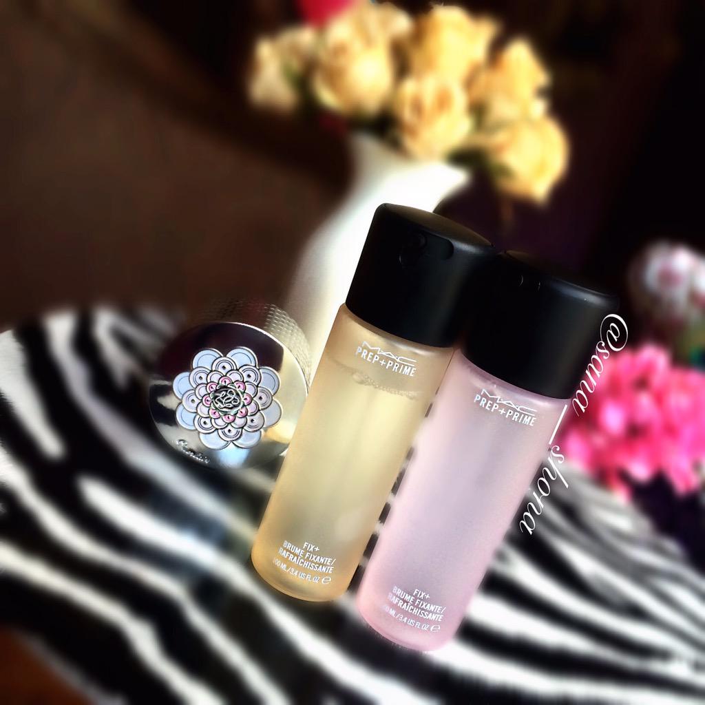 SanafKamal's tweet photo. Limited Edition #MacPrepandPrime Fix + in Coconut & Rose!! They smell amazing 🌹 @MACcosmetics #beautyblogger #MAC http://t.co/X5Y36YK6MP