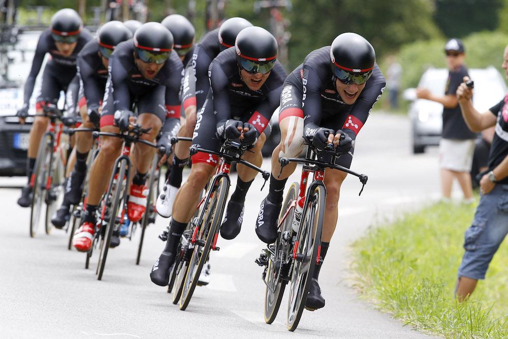 RBH_ProCycling's tweet photo. And here's the gallery to the quite challenging @letour TTT. Enjoy!  http://t.co/xR0vlKKeSw #TDF2015 http://t.co/lSqcvwCkqb
