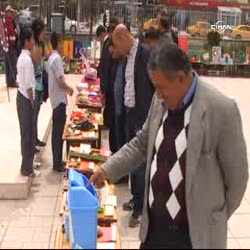 Bu abiyi Tübitak'a genel müdür yapmak lazım.Hayvanat bahçesi müdürünün atanmasından daha iyidir!!!

@gonul_insani_