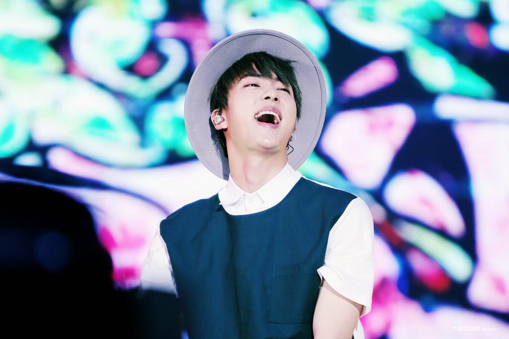 hikari39_96's tweet image. .

  넌 아예 내게 물들어버렸나？

#방탄소년단 #일본army #친구모집 #진 #확산 희망 #한국의army와이어지고싶어