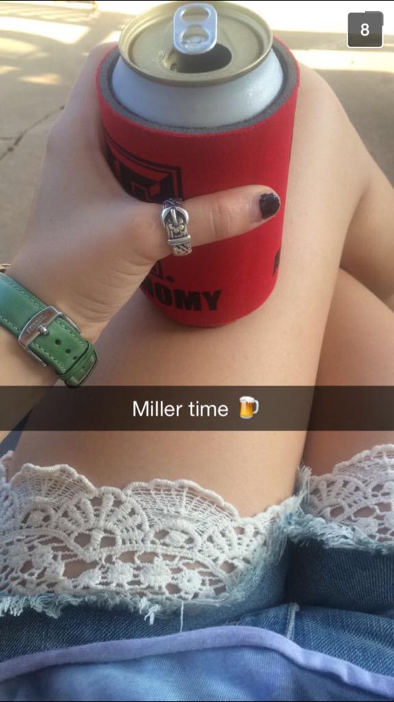MillerLiteCrew's tweet photo. #MillerLiteCrewSnapchats http://t.co/AwVrxuPwyG