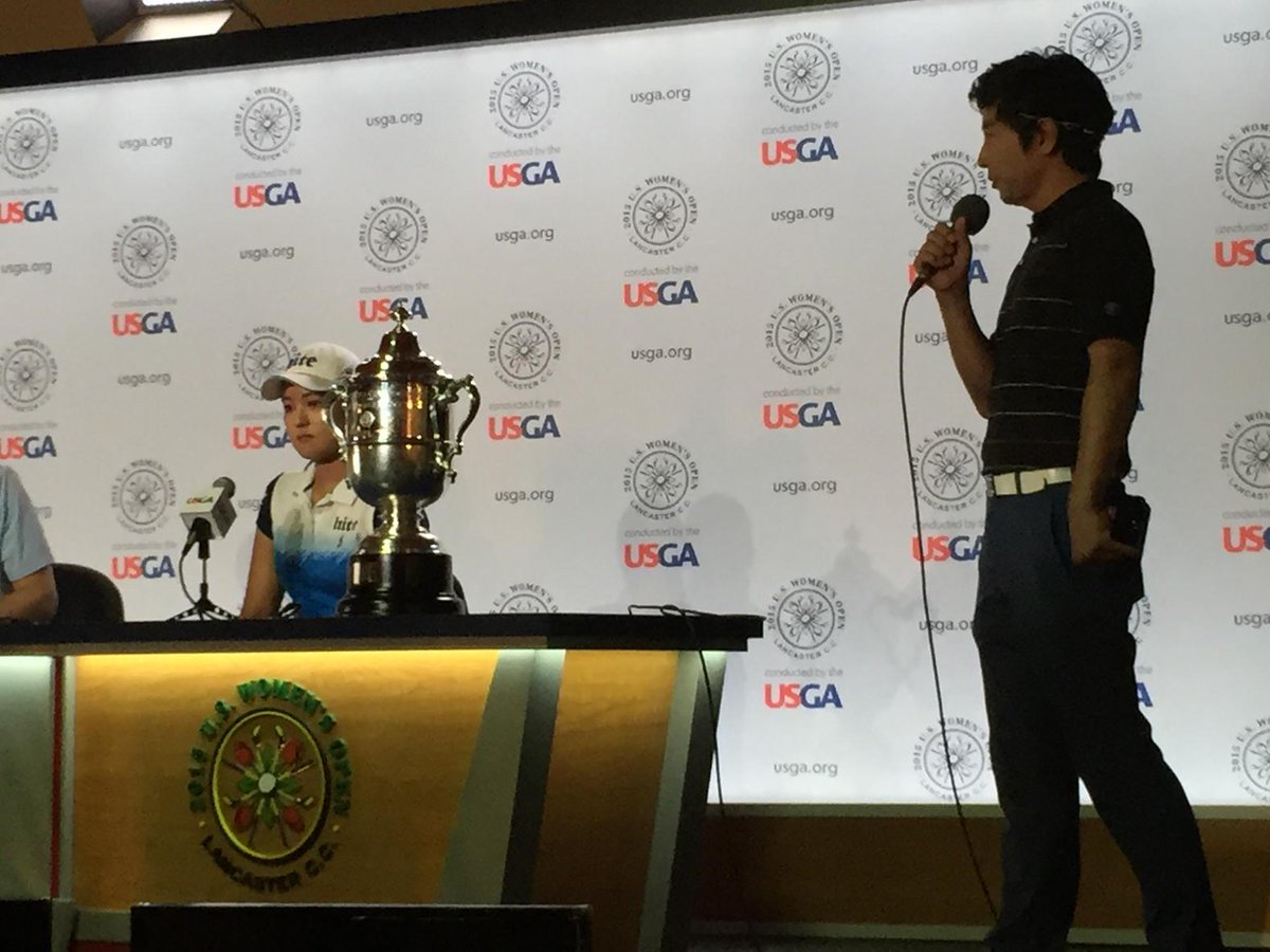EdGruver's tweet photo. Champion In Gee Chun and her Korean translator at the trophy ceremony.
#LNPOpen http://t.co/R1PotmHnzP