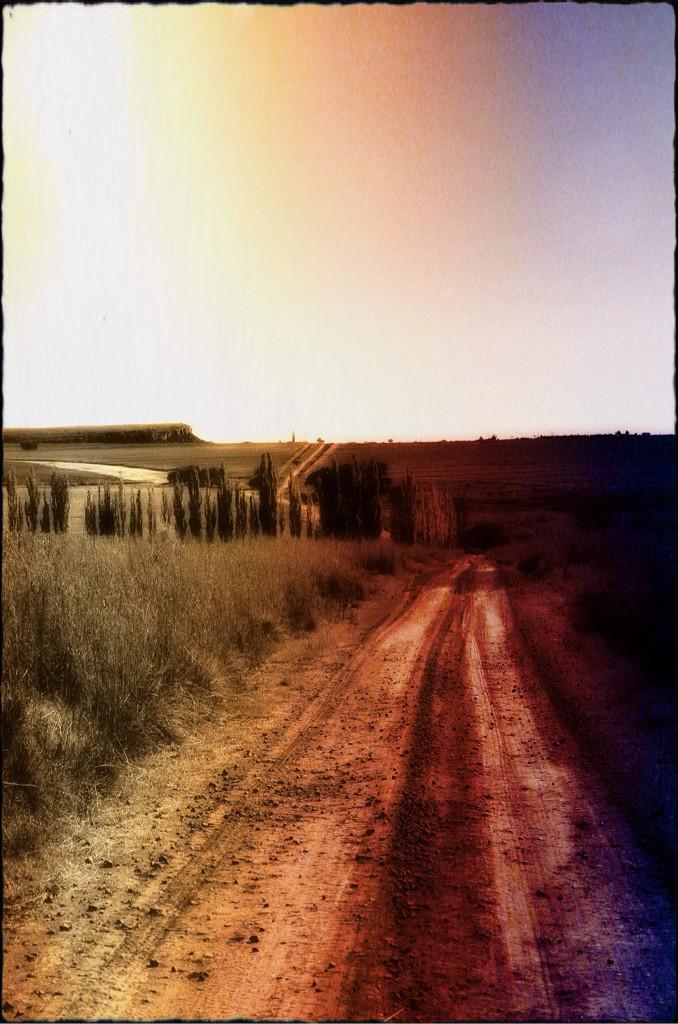 NyrettaBoshoff's tweet photo. Say:Authenticity spks weighty words - Hypocrisy spks empty words, may I be a person built through Auth #RoadToSuccess http://t.co/IDwwvkCoN4
