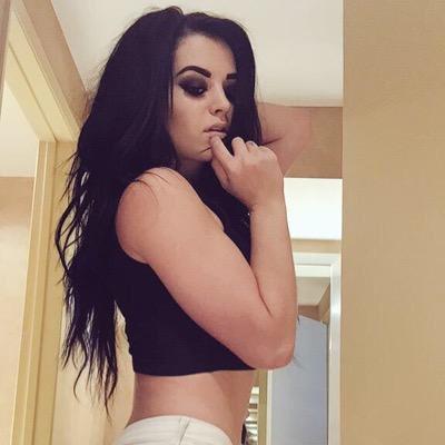 DefiantScreamer's tweet image. #SeductiveSunday. 😘