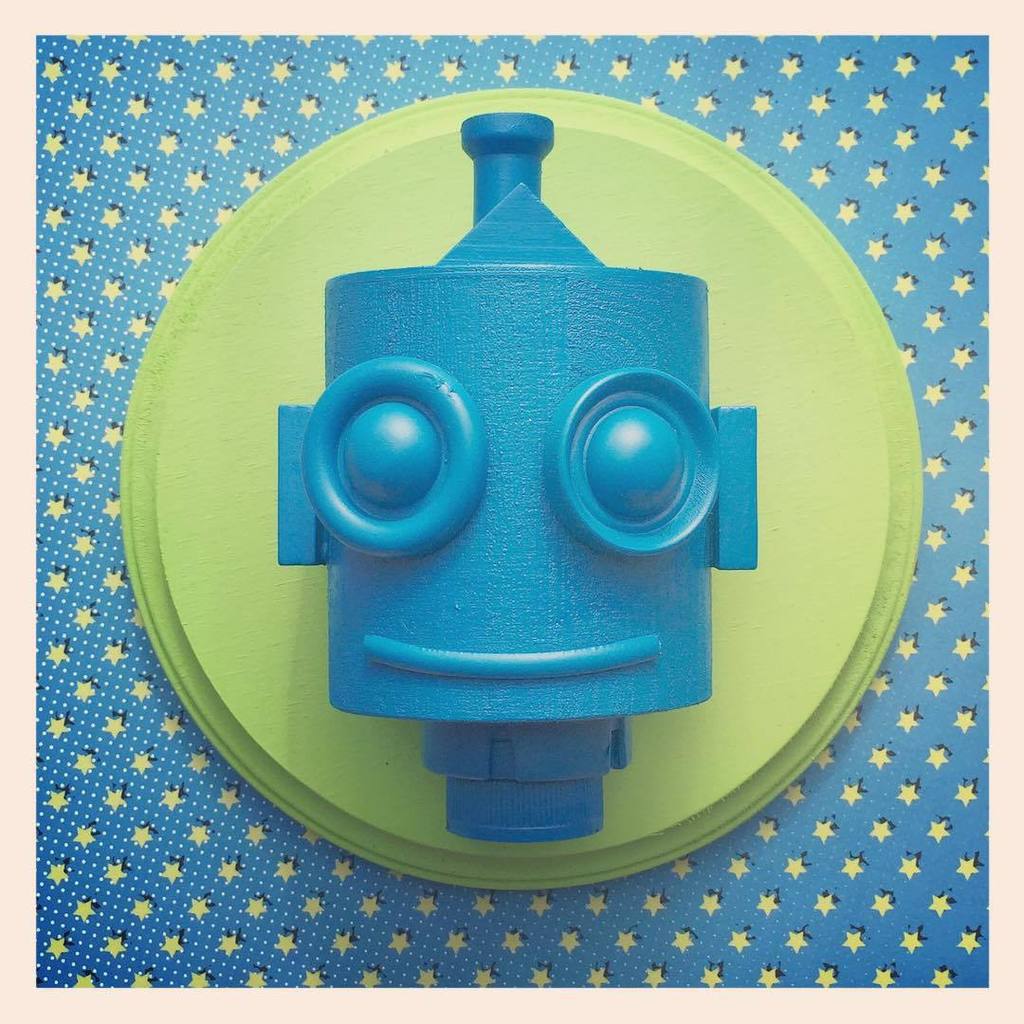 Otherbots's tweet image. This Friday:
ROBOT POP!
Check out my Third Friday Mantle show at @madeartboutique (Opens July 17th)

#spaceboyrobot…