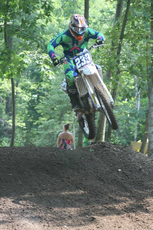 cplourde23's tweet photo. felt so good today went 2nd in 250 b and 1st in 250 open awesome time at #mx23 http://t.co/x1sM8b5rjM