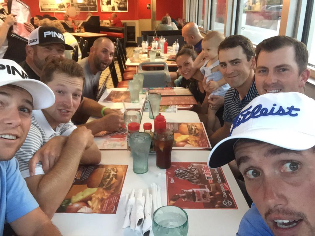 At @SteaknShake w/ @JasonGore59 @LukeGuthrie @Scott_Langley @TourCaddieJD @4Brian_Cam @jteater12 4 the @RockfordProAm