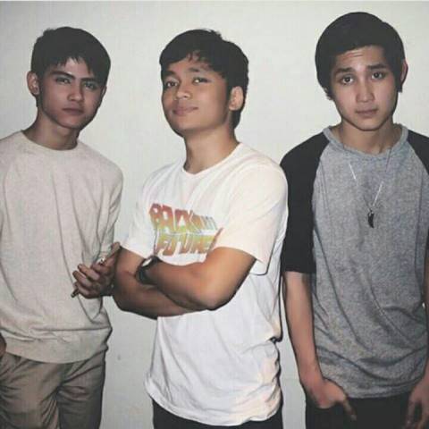AliciousSRL_JMB's tweet photo. Selamat pagi! Cogan numpang lewat @alysyarief http://t.co/rw5gby7nGK