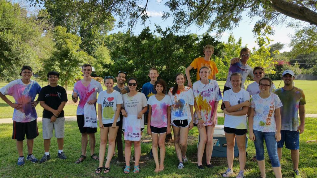 ShayeBrenner's tweet photo. PAINT WARS 🎨 http://t.co/i7ckl3R2CQ