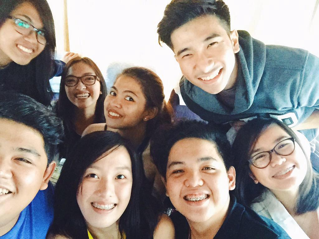 jonjoshuasantos's tweet image. Otw! #CLAP2015