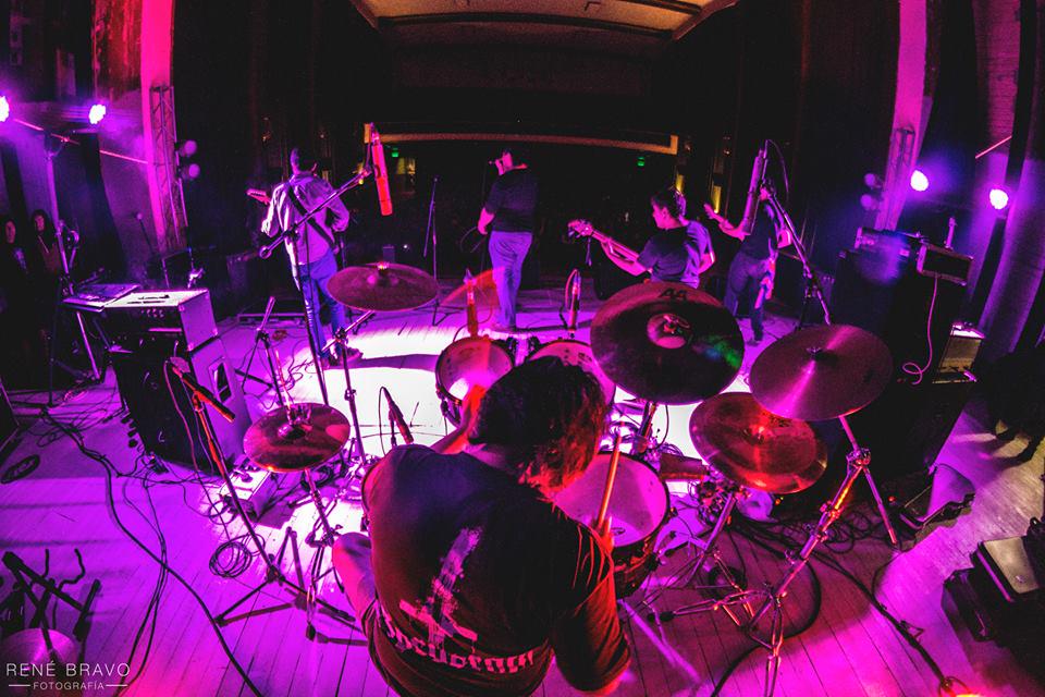 Leathergun's tweet photo. Una sola razón,para todo este sacrificio de 7 años se resume en Pasión .. #SexChopper #leathergun #HardRock2015 http://t.co/fTHWHOAnkQ