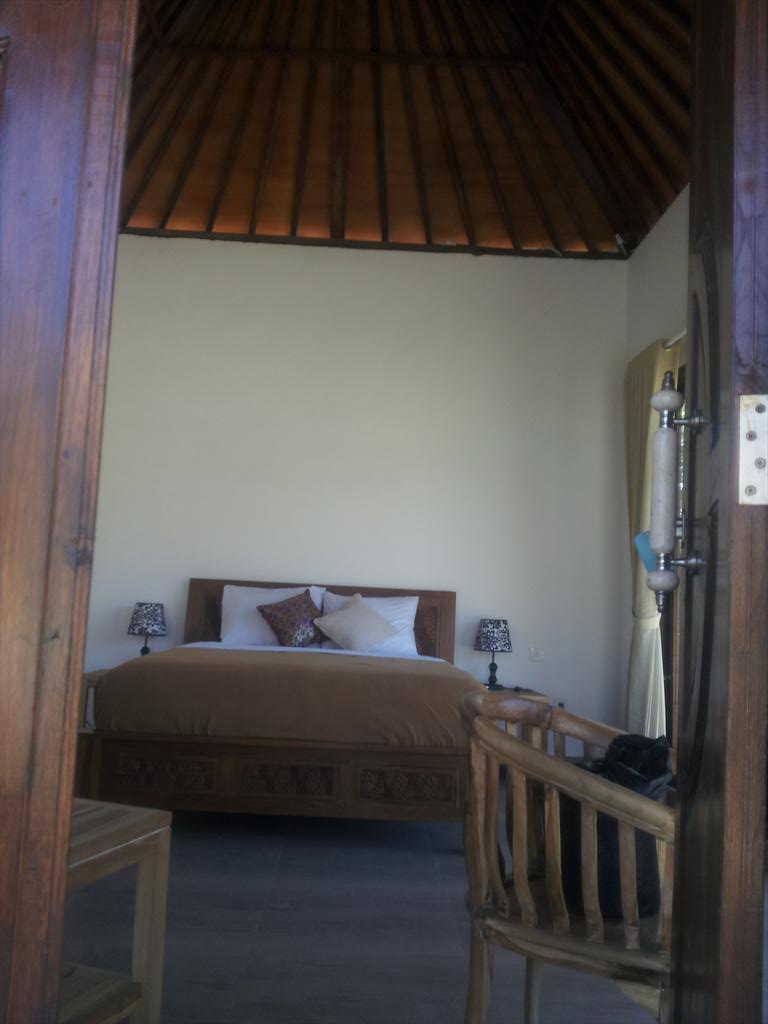 perakb's tweet image. Lembongan Bali summer holiday bungalows for 40 US/Night.
