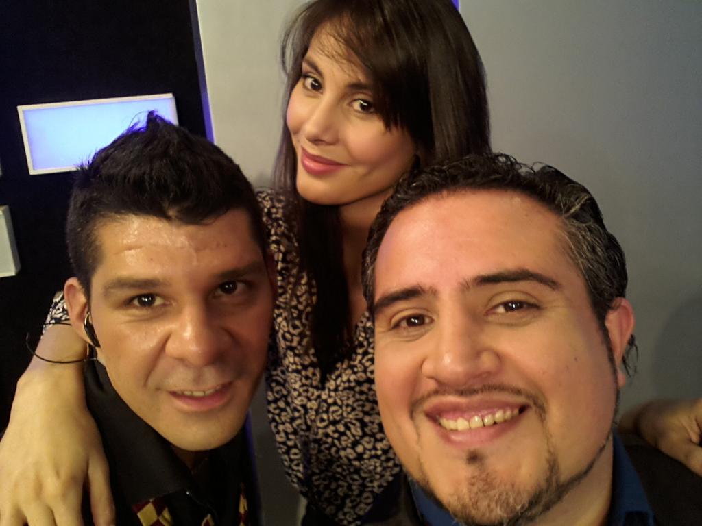 #LaNocheMeConfunde #NochesMias #TongaBartender