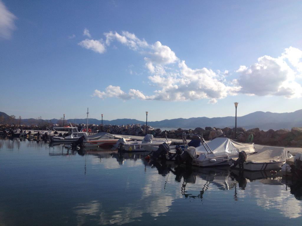 InsightGreece tweet picture