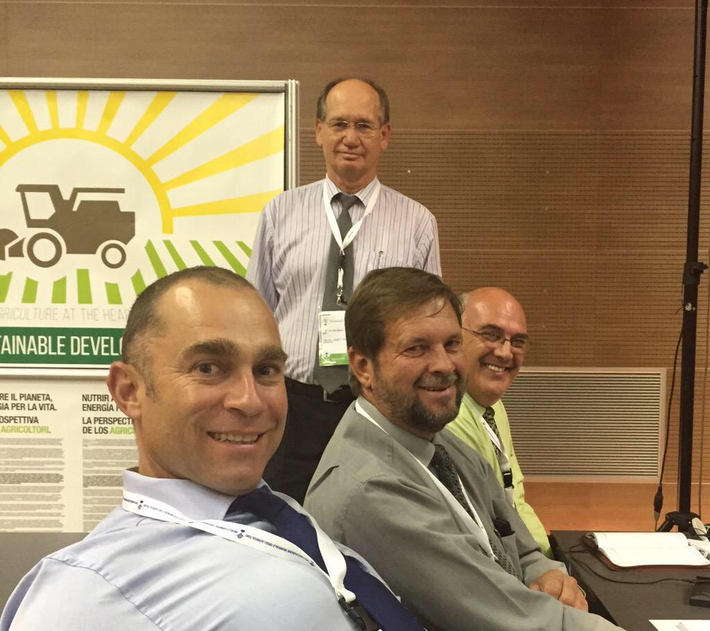 Theo de Jager tweet media