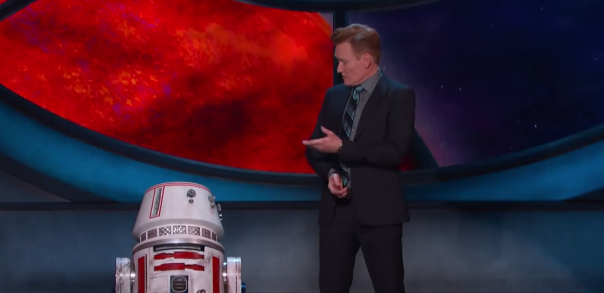 Een ontmoeting tussen R2D2 en R5D4 loopt compleet fataal af ow.ly/Pwg5n