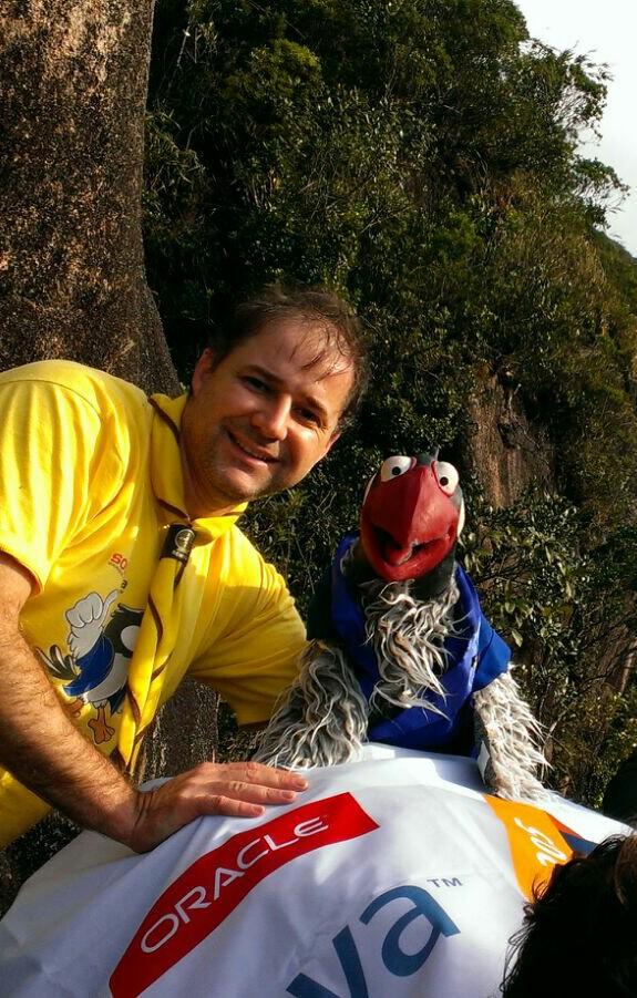 brjavaman's tweet image. This weekend I climbed 1530mts with @thejavafinch, @jubadosimba, Lara and Cícero, to celebrate #Java20 #20daysOfJava