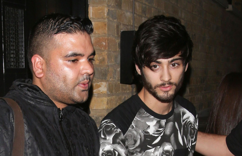 heatworld's tweet photo. "You're a fat joke - we're NOT friends" Zayn Malik is KICKING OFF at Naughty Boy -here's why: http://t.co/9996LKJIEA http://t.co/54eMNkLdNs