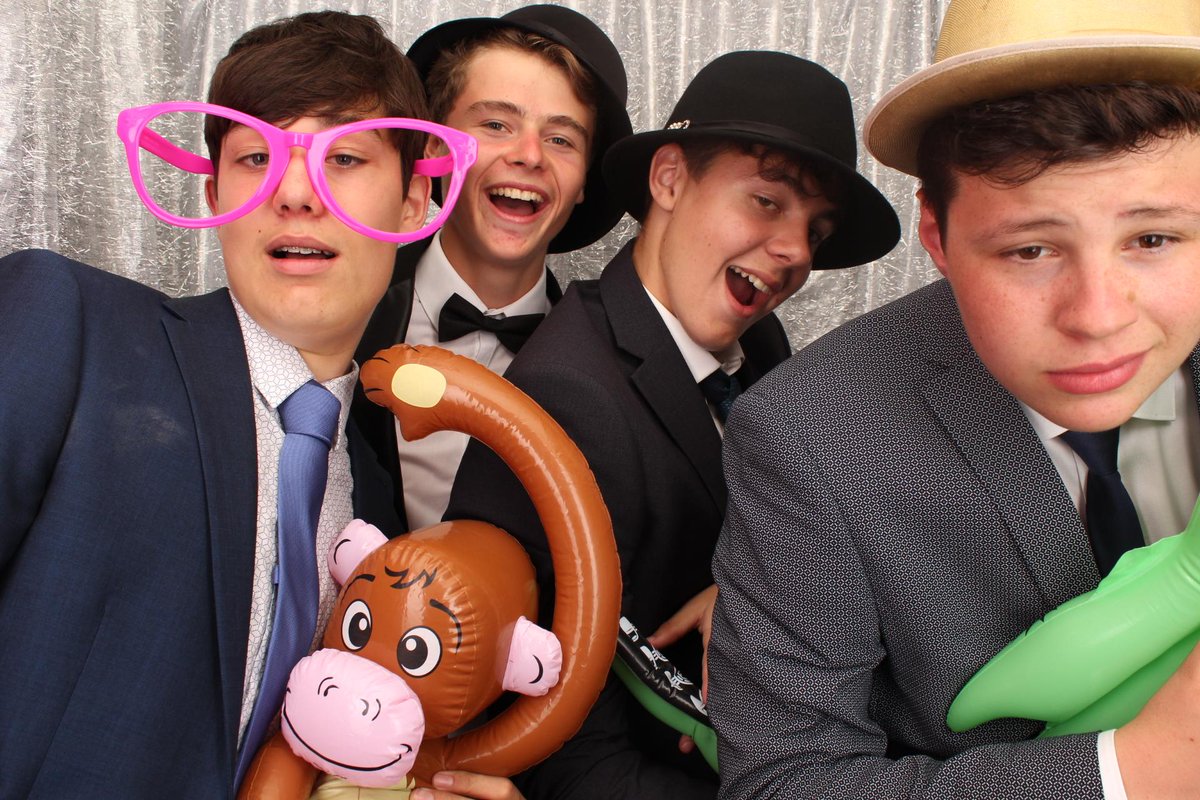 corfe15's tweet image. 