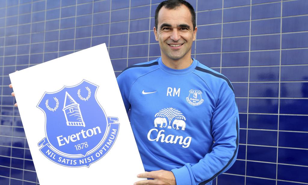 Happy 42nd birthday to manager Roberto Martinez ! 