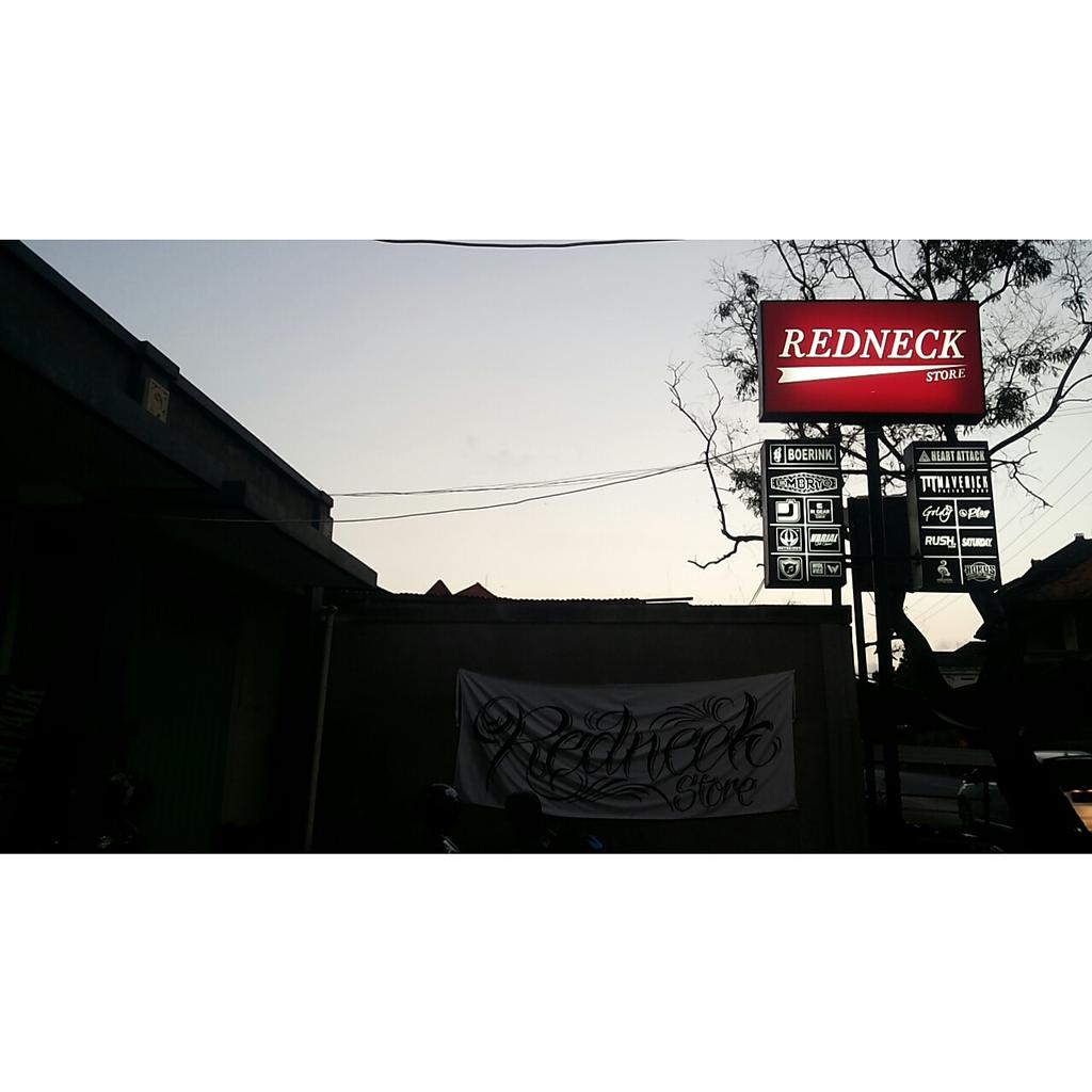 Insanity Art Wear (@insanitybali) on Twitter photo Insanity Invasion:
Insanity available at <a href="/redneck_store/">ig: redneck_store</a> on Jalan Gunung Sanghyang, Kerobokan, Badung. #InsanityBali Insanity Invasion:
Insanity available at <a href="/redneck_store/">ig: redneck_store</a> on Jalan Gunung Sanghyang, Kerobokan, Badung. #InsanityBali