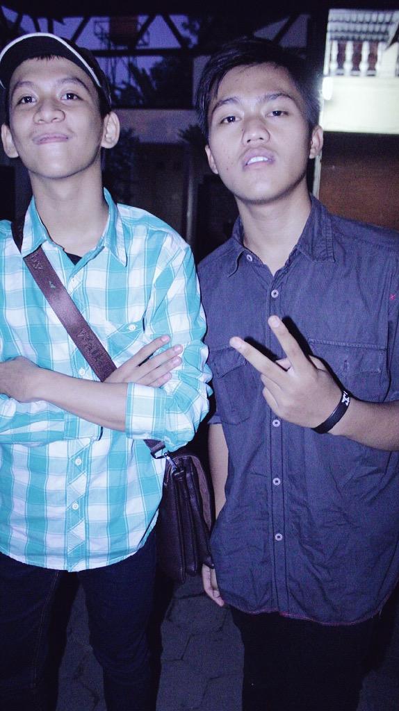 ganteng ya mereka:3 <a href="/kungramadhan/">Kurnia Ramadhan</a> @rzkyalvian