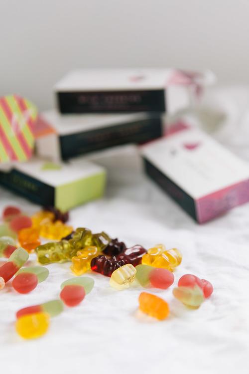 portfolioTME's tweet photo. The very best of Food Startups: http://t.co/zAN1VJ6eeR @doisyanddam @CrosstownDough @thejealouslife @PROPERCORN http://t.co/ZFci3zEJFG