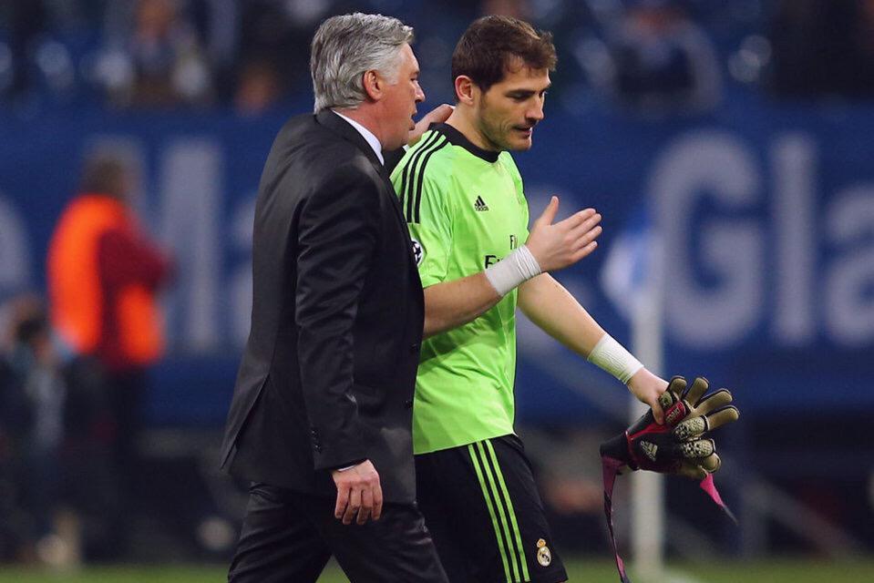 MrAncelotti's tweet photo. .@CasillasWorld te deseo lo mejor! Buena suerte, capitán ! / I wish you all the best. Good luck captain! #graciasiker http://t.co/XkGOgrxcFO