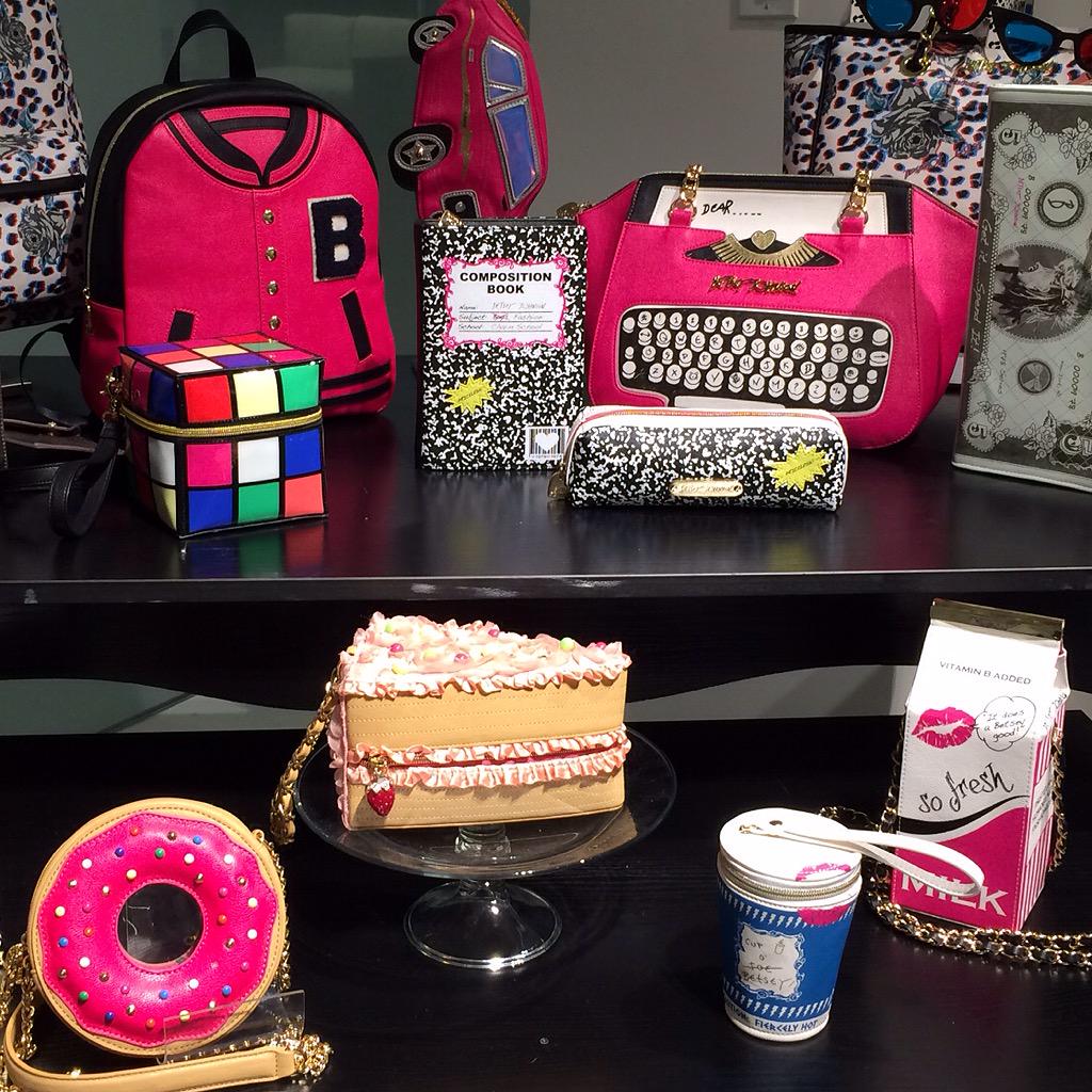 betsey johnson typewriter bag