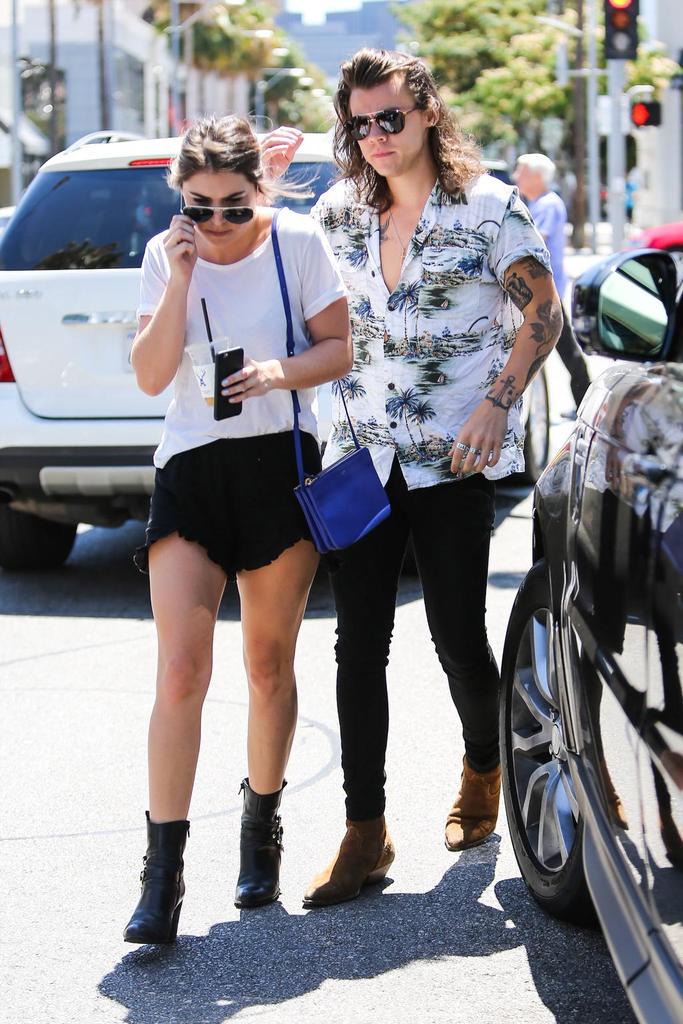 HLToursARG's tweet photo. Nuevas fotos de Harry en Los Angeles, California - 11/Julio #1DA http://t.co/57Bvb03Et1