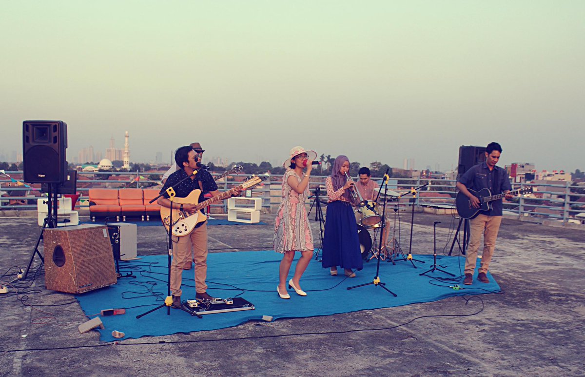 music on the roof tweet media