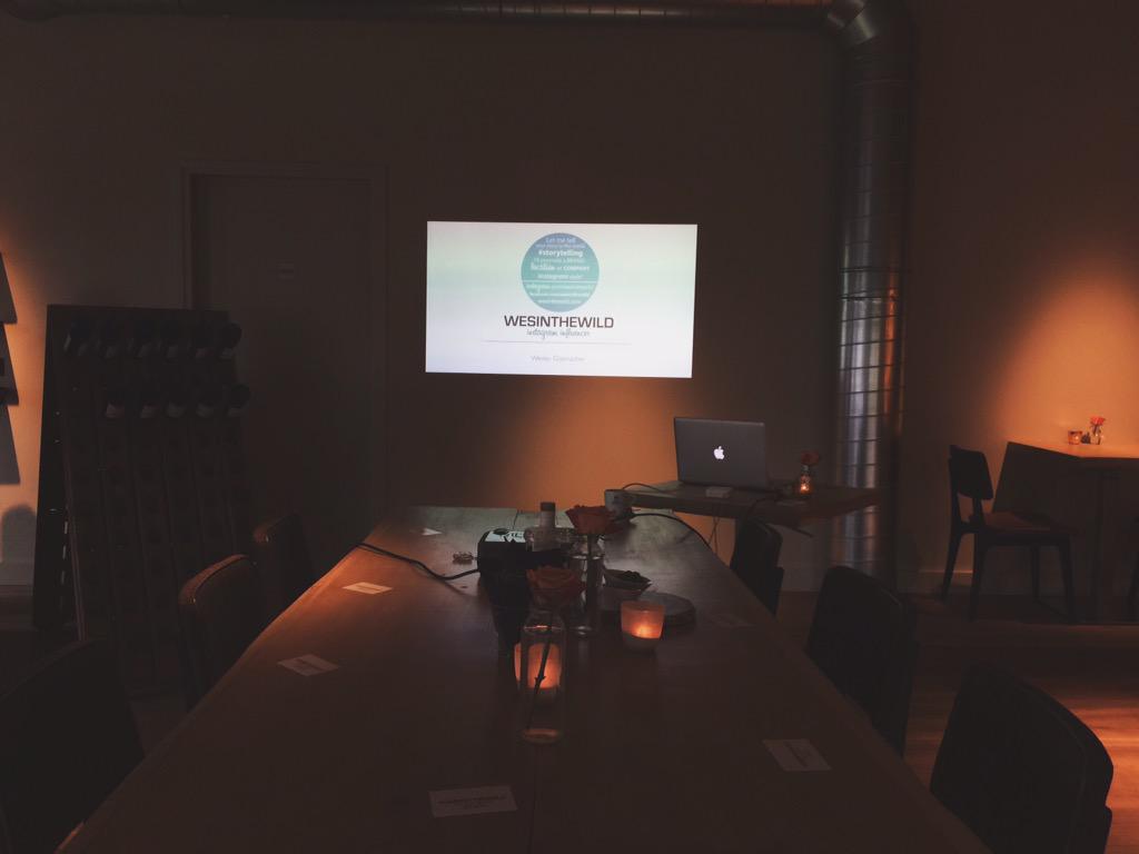 igworkshop's tweet image. Mijn werkplek voor vanavond! #instagram #workshop #uitje #teambuilding