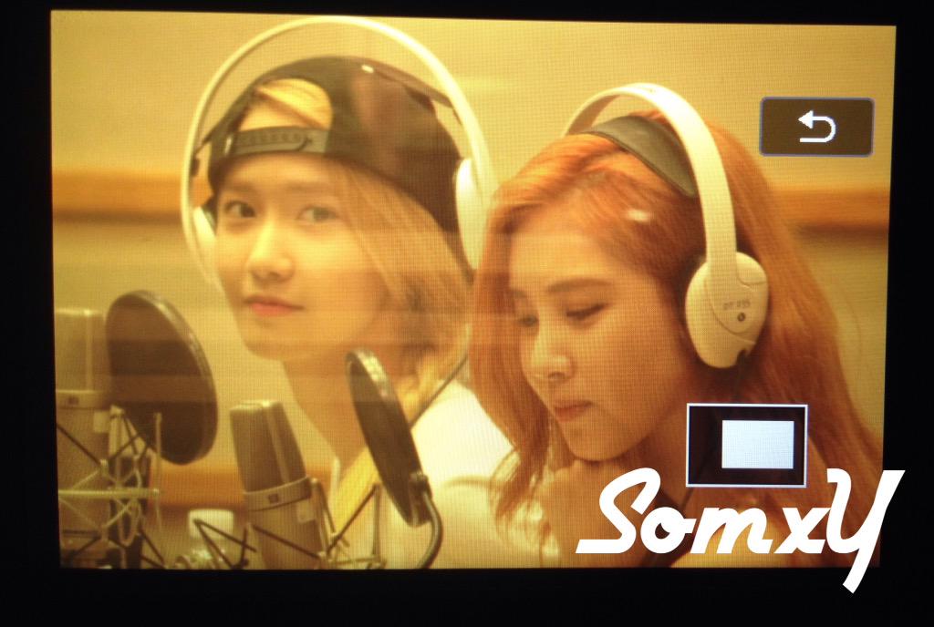 [PIC][13-07-2015]YoonA - SooYoung - HyoYeon và Yuri xuất hiện tại "KBS Cool FM Super Junior KISS THE RADIO" vào tối nay CJzc9h3UkAE1cvT