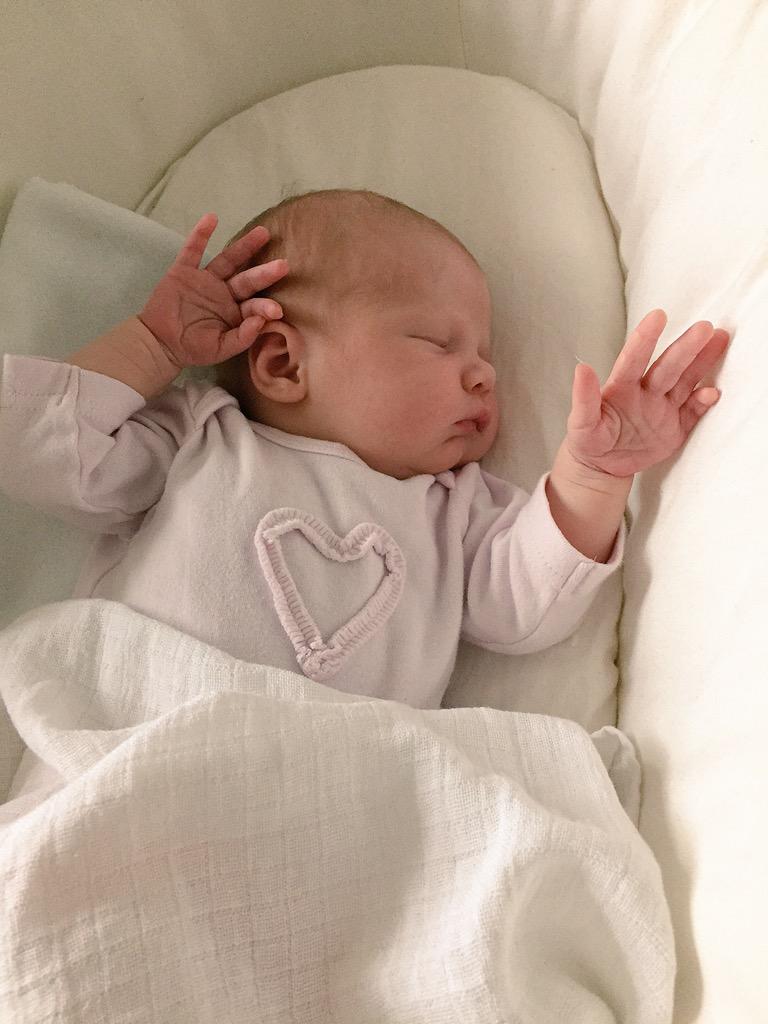 JustGG11's tweet image. @usainbolt How about a RT for my baby girl pulling of the #UsainBoltPose in her sleep haha