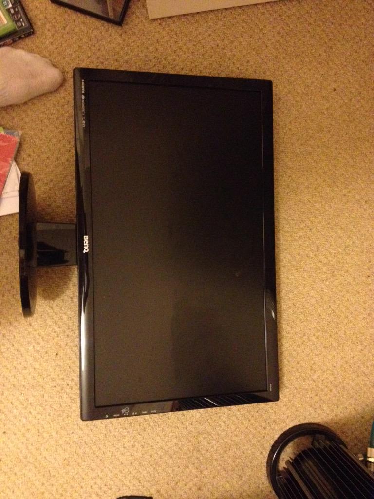 MLugnit's tweet image. Selling gaming gear hmu if your interested and for prices @ShoutGamers @ShoutRTs @FastRetweets @ShawnAbner @CoD_RTs