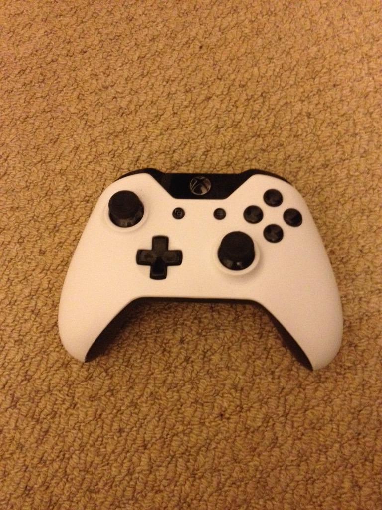 MLugnit's tweet image. Selling gaming gear hmu if your interested and for prices @ShoutGamers @ShoutRTs @FastRetweets @ShawnAbner @CoD_RTs