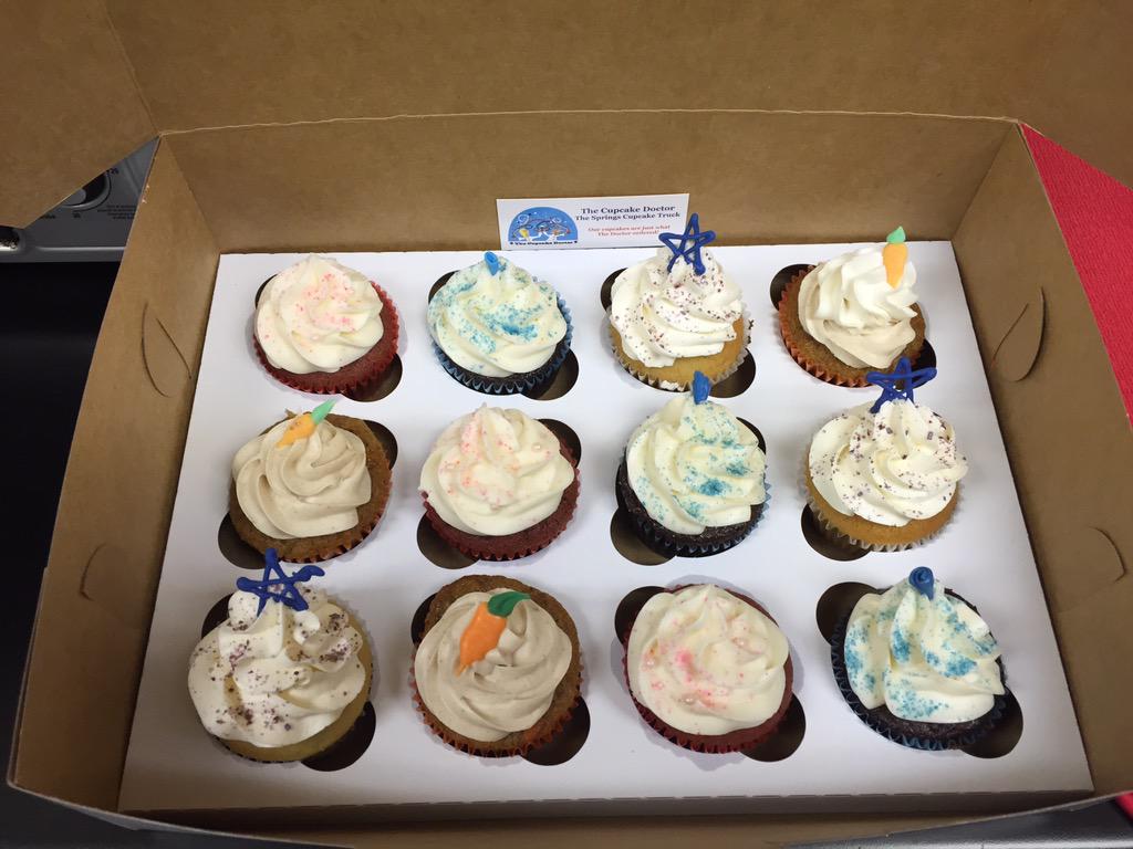 .<a href="/VToller/">Verna Toller</a> thanks BOM! And thanks for organizing the cupcakes! #2ndMom