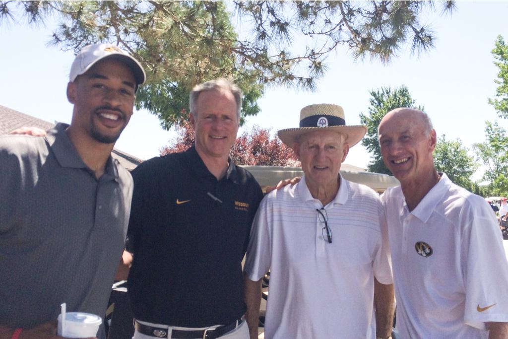 #Mizzou happy to bring support at today's <a href="/BGCofColumbiaMO/">BGCofColumbiaMO</a> #ChipInForeKids tournament at <a href="/CountryClubOfMO/">Country Club of MO</a>. 

#MIZ