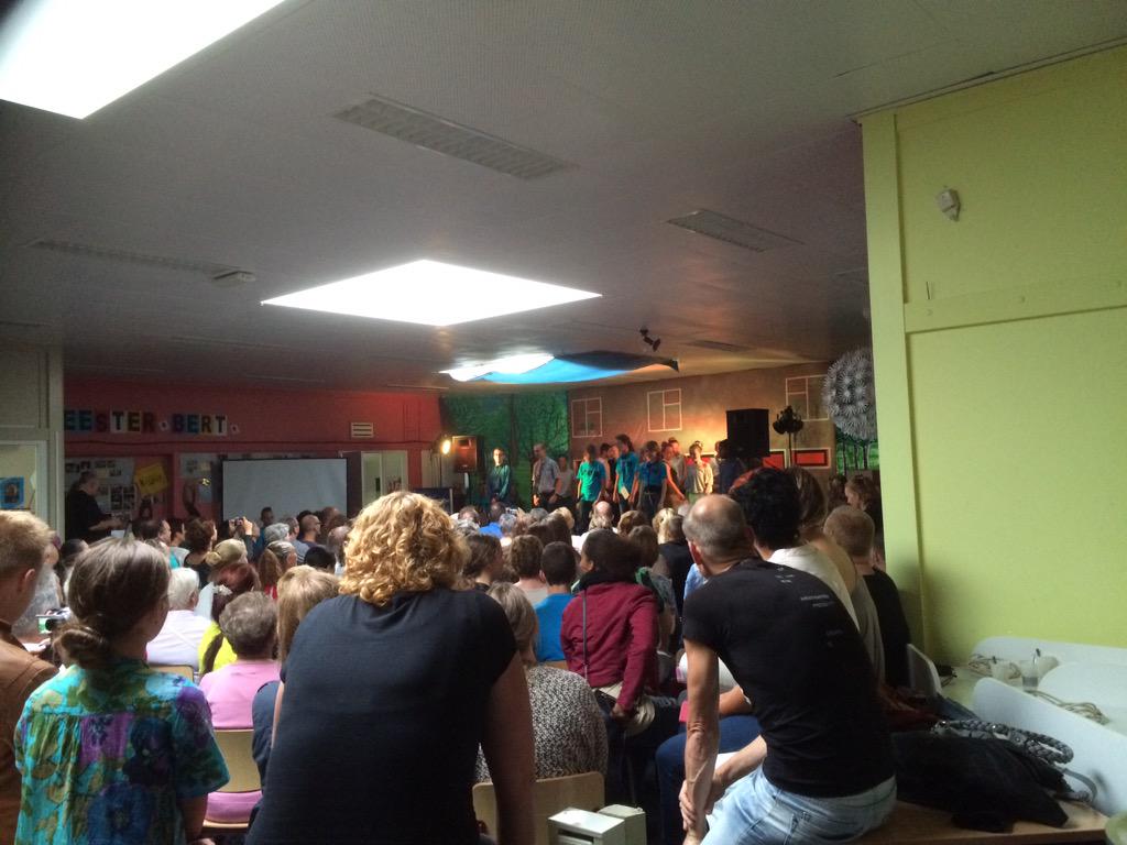 Afscheidsavond gr8 is begonnen!