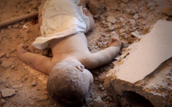 Free_Media_Hub's tweet photo. The daily ritual of pulling the dead from the rubble in #Syria  http://t.co/cwq8BATc2P 18+ http://t.co/y6vpJ2hkzh
