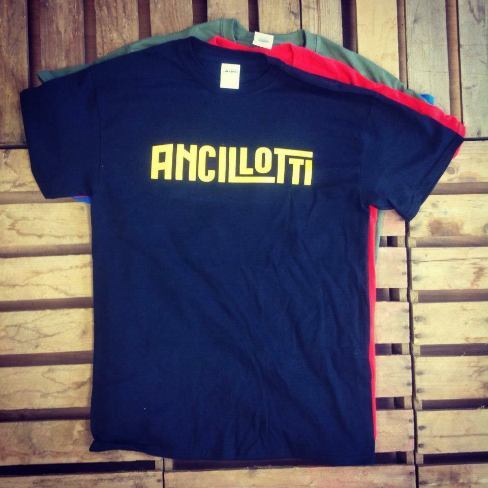 #wildcatclothinguk #wildcatbrand #acceptnosubstitute #lambretta 1960s Wildcat Ancillotti Navy Blue Tee Shirt