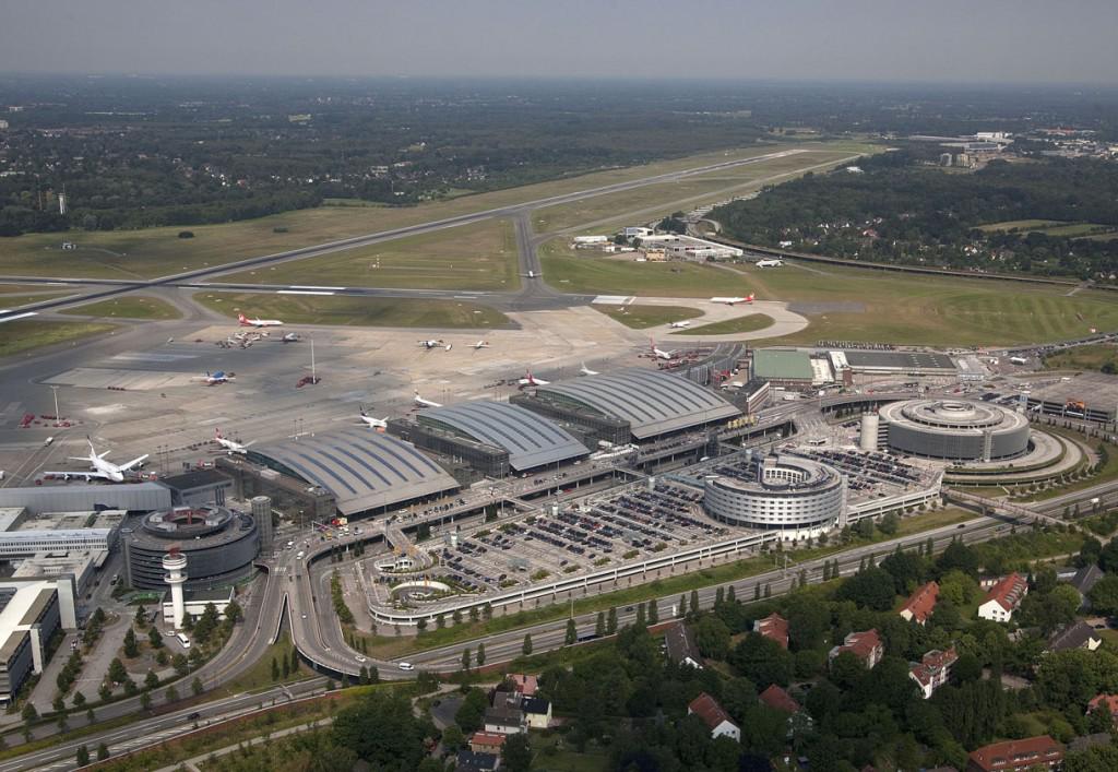 JourneyAdvisor's tweet photo. #HamburgAirport is an #InternationalAirport in #Germany which is also known as as Flughafen Hamburg. http://t.co/zHsH8IzN2x