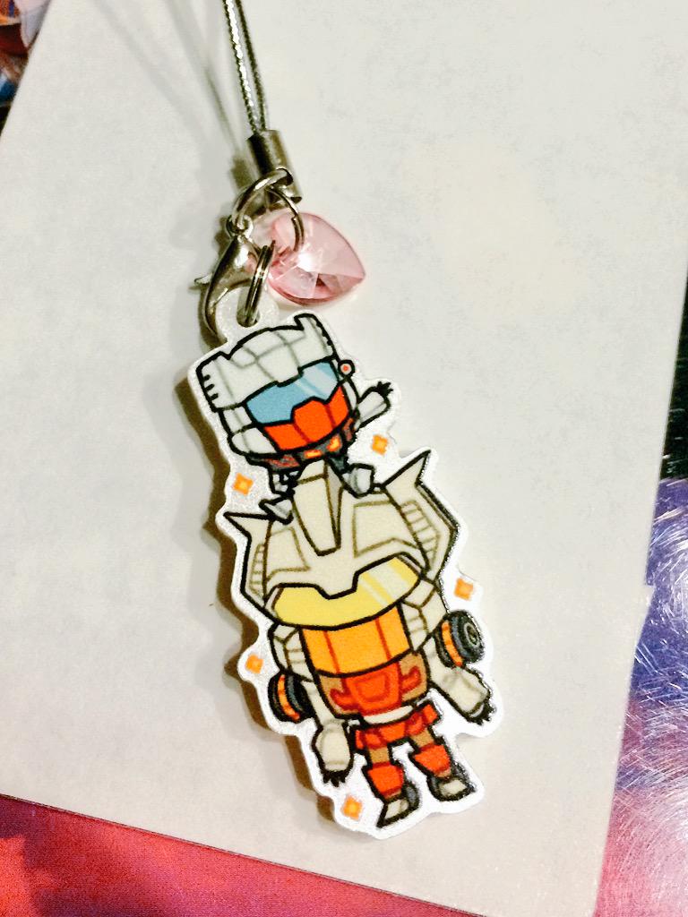 tinyrobots_'s tweet image. LOOK AT THESE ROBOS @chojino DREW FOR ME SCREAMS