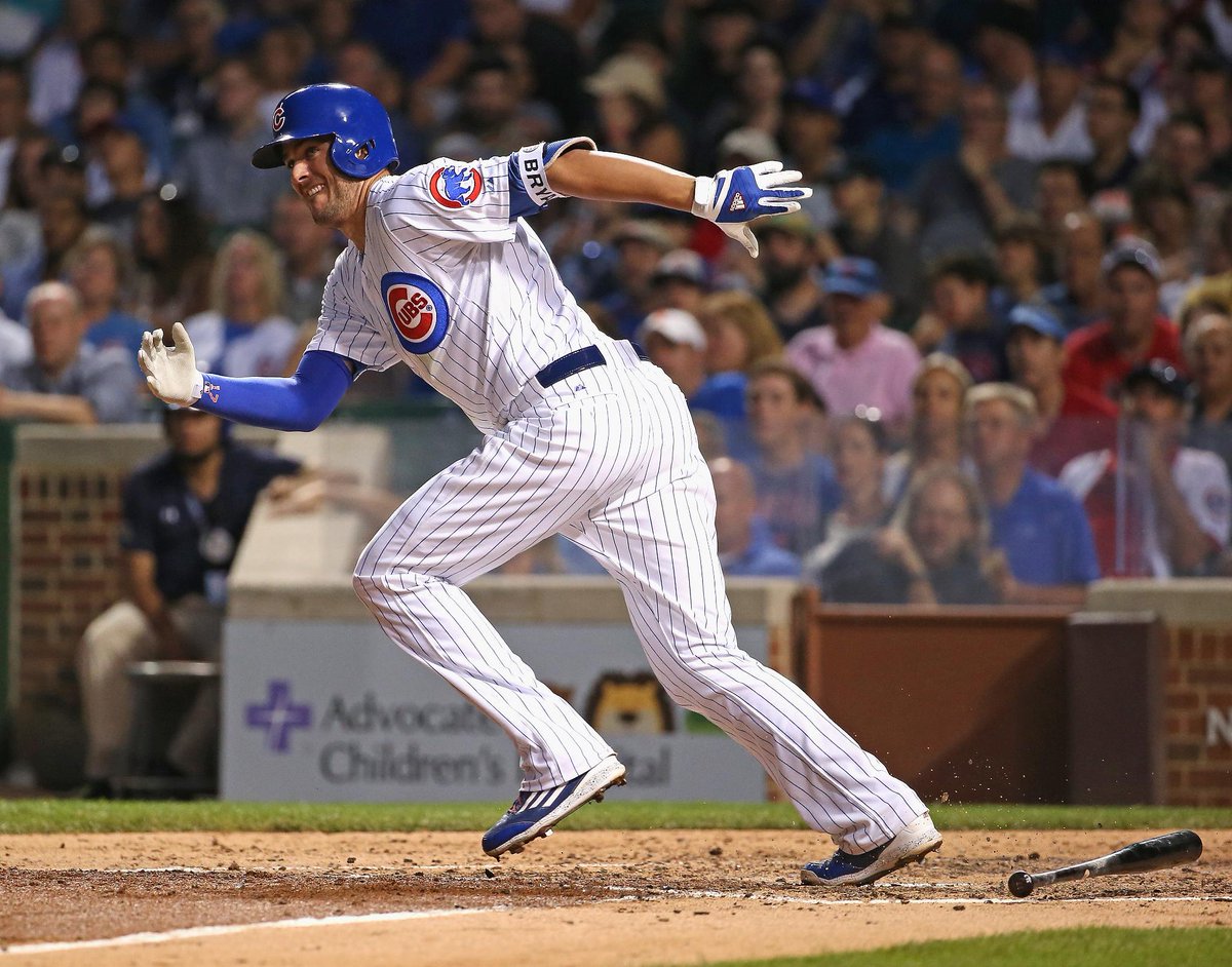 Kris Bryant (2-5, 3 RBI) hits his 1st career walk-off home run in the botto...