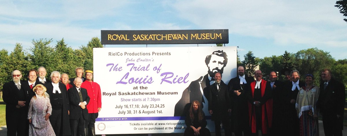 Thanks to Candace Cardoso for this picture!  Candace is the professional costume designer for the show.