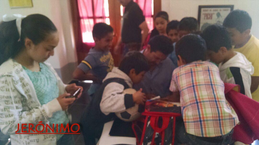 jeronimomatador's tweet image. Con los niños de la Peña Taurina Huamantla en su curso de verano, experiencia inolvidable!