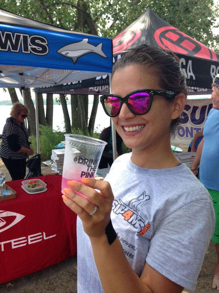givepinkrideblu's tweet photo. #drinkthepink @BioSteelSports at @SurfOntario #SUP4MS we want you #Paddle4theCure #flauntyourpink #GivePinkRideBlu http://t.co/IC2ycYFo9f